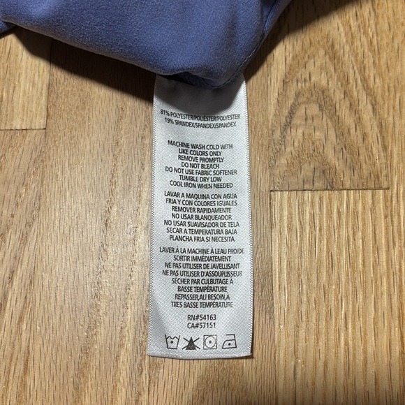 Calvin Klein Performance Stretch Crop / Low Impact Sports Bra - Picture 4 of 5